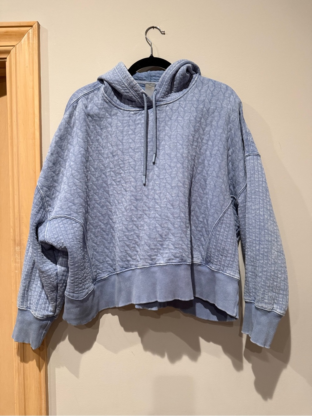 Washed Light Blue Quilted Pullover Hoodie - Women